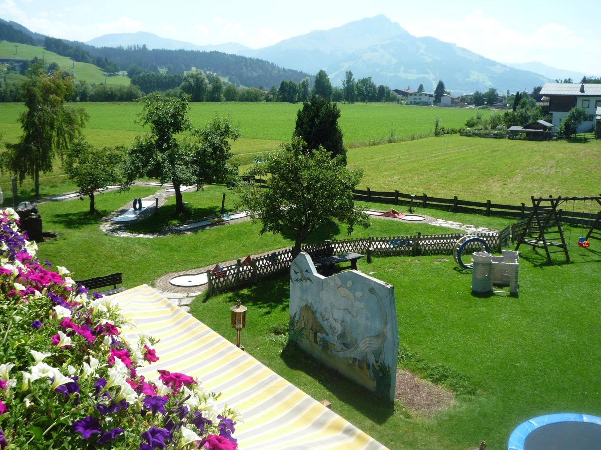 Hotel Neuwirt Kirchdorf in Tirol Dış mekan fotoğraf