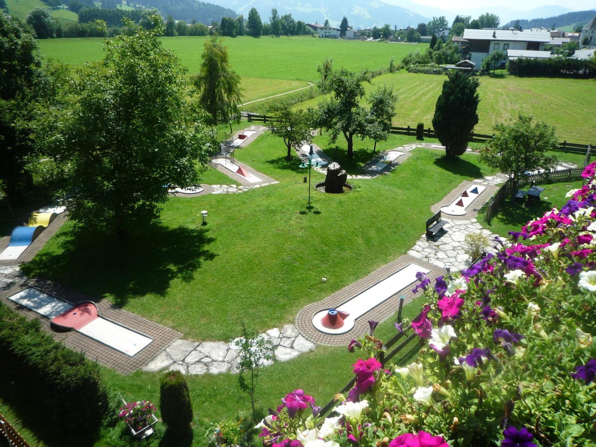 Hotel Neuwirt Kirchdorf in Tirol Dış mekan fotoğraf